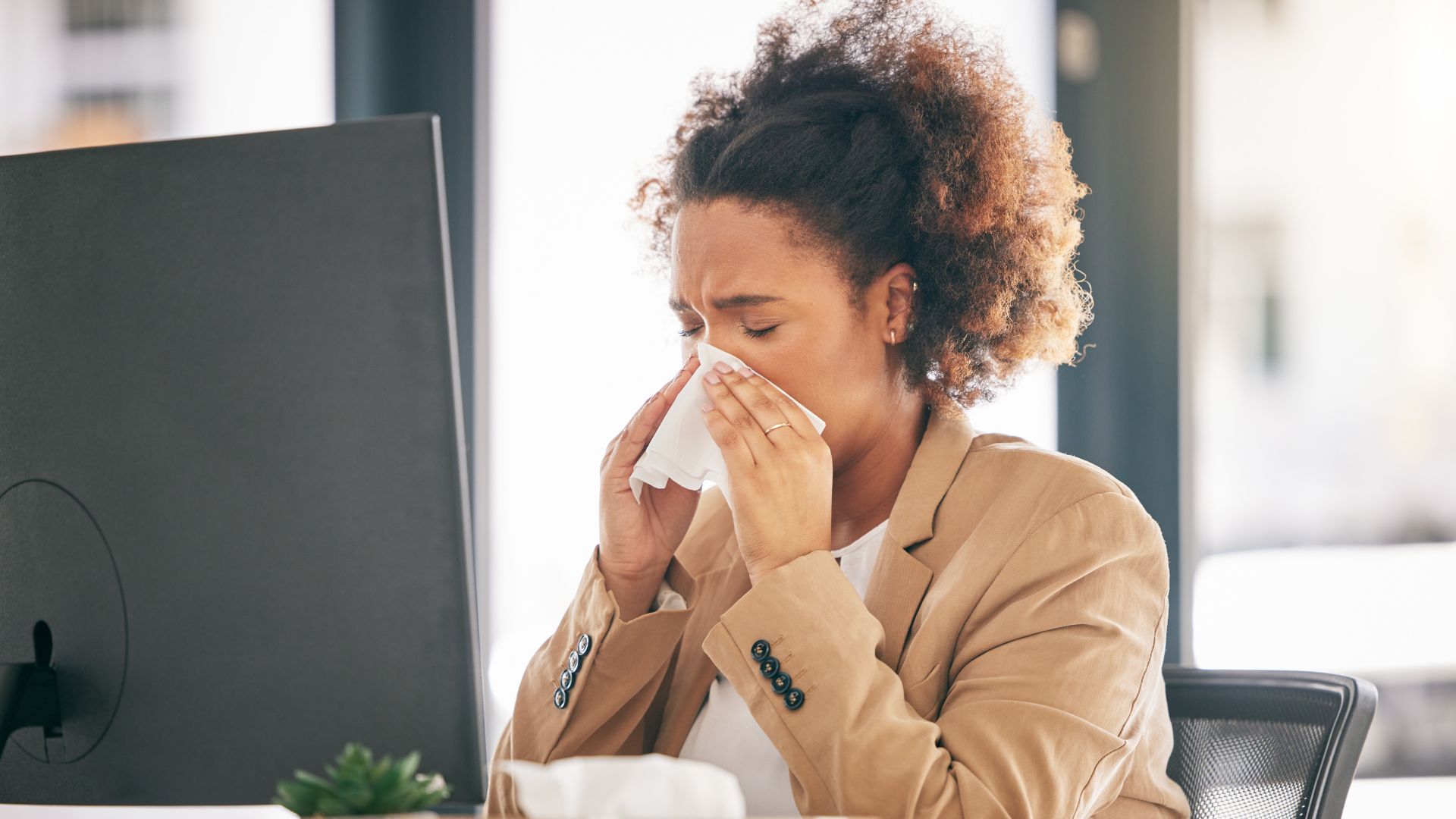 The Difference Between Sinus Infections and Allergies