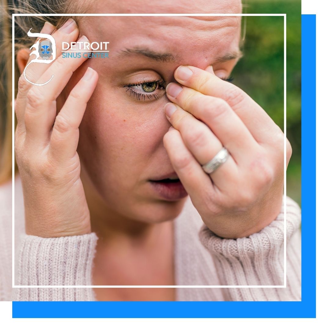 img of a woman with sinus pain